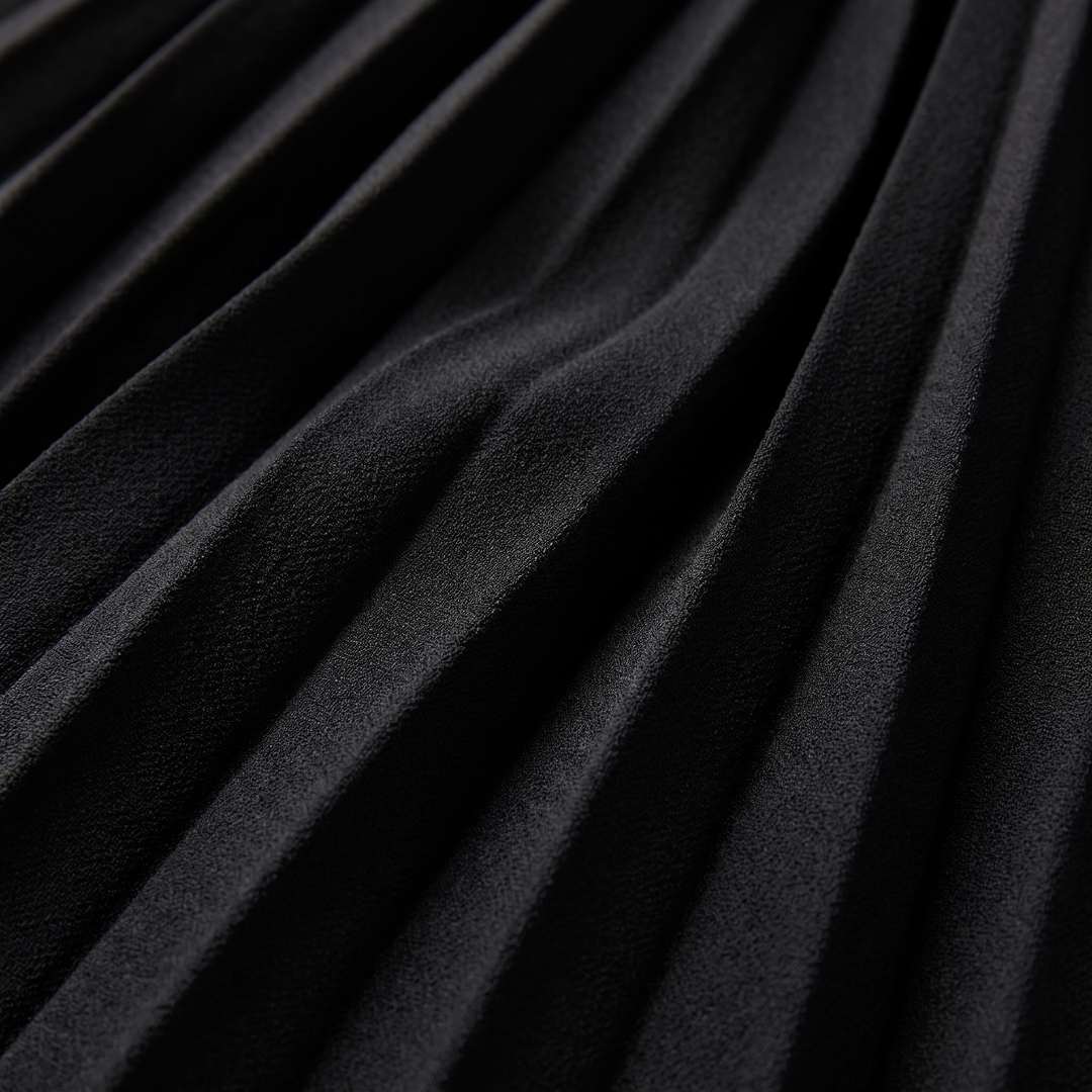 Pleated crepe fabric detail