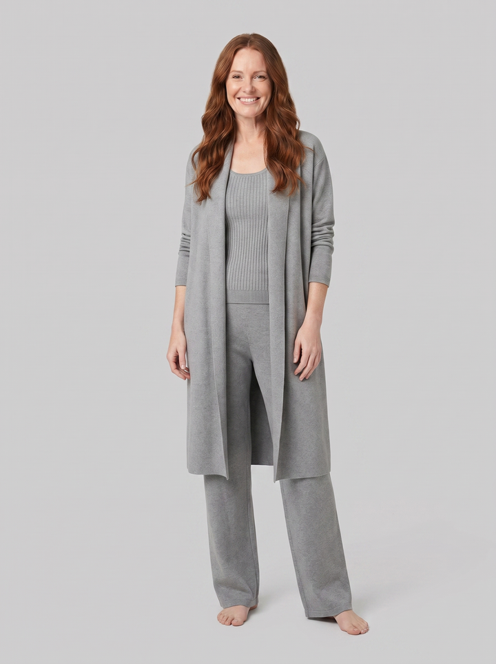 Addison knit lounge set grey on model