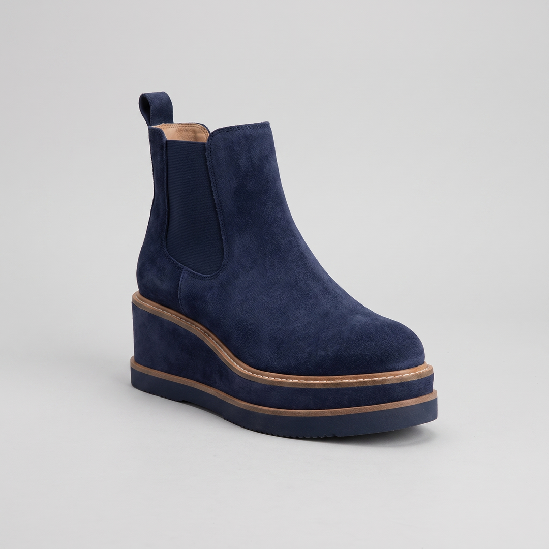 Alexia chelsea platform boot blue