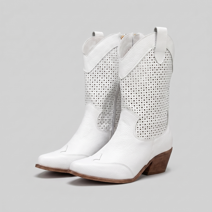 Willa cowboy boots pair white