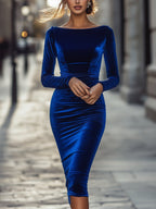 Luna | Boat Neck Velvet Bodycon Dress