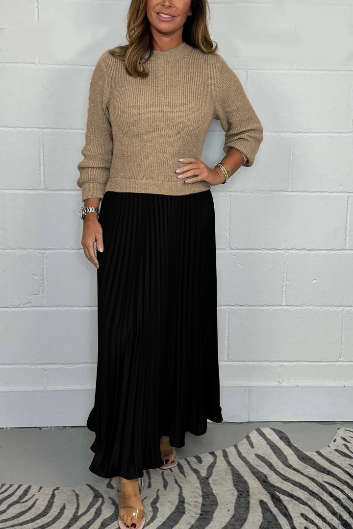 Clara | Chic Pullover and Pleated Skirt Set