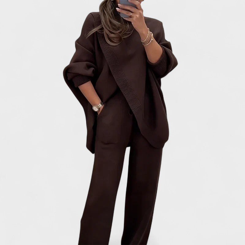 Larissa | Elegant Two-Piece Knit Set