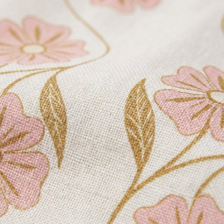Agathe linen-viscose fabric close-up