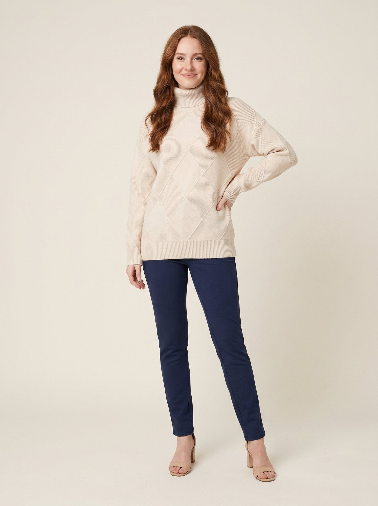 Alice soft turtleneck sweater beige
