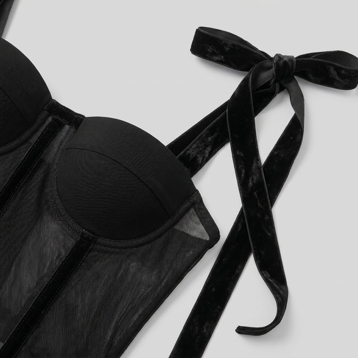 Close-up of the stretch mesh fabric