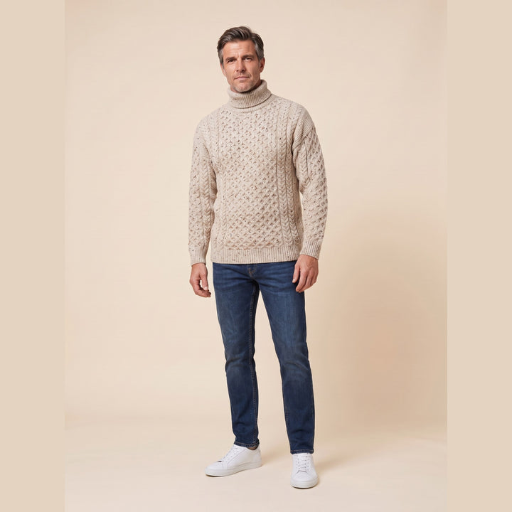 Aran fisherman sweater oatmeal nep on model