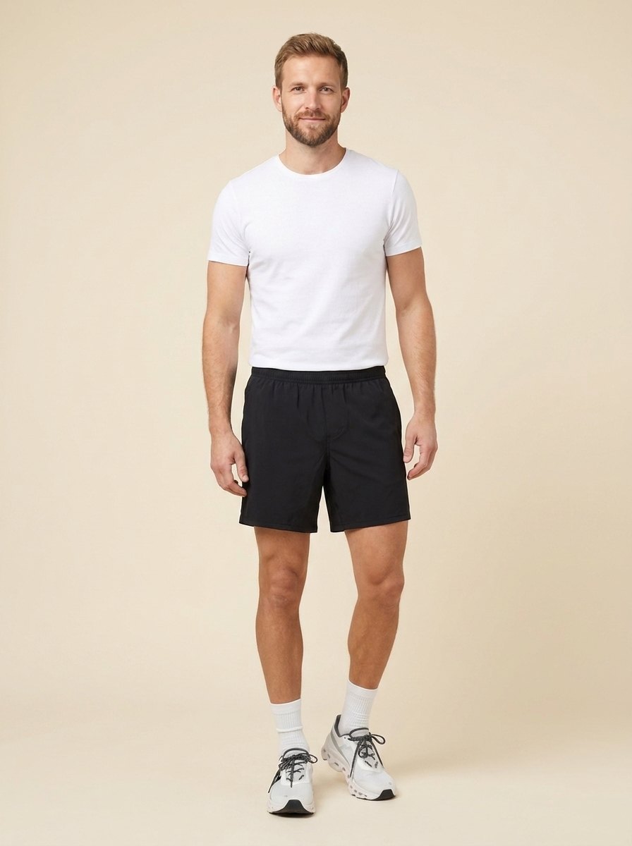 Caden performance shorts black pose