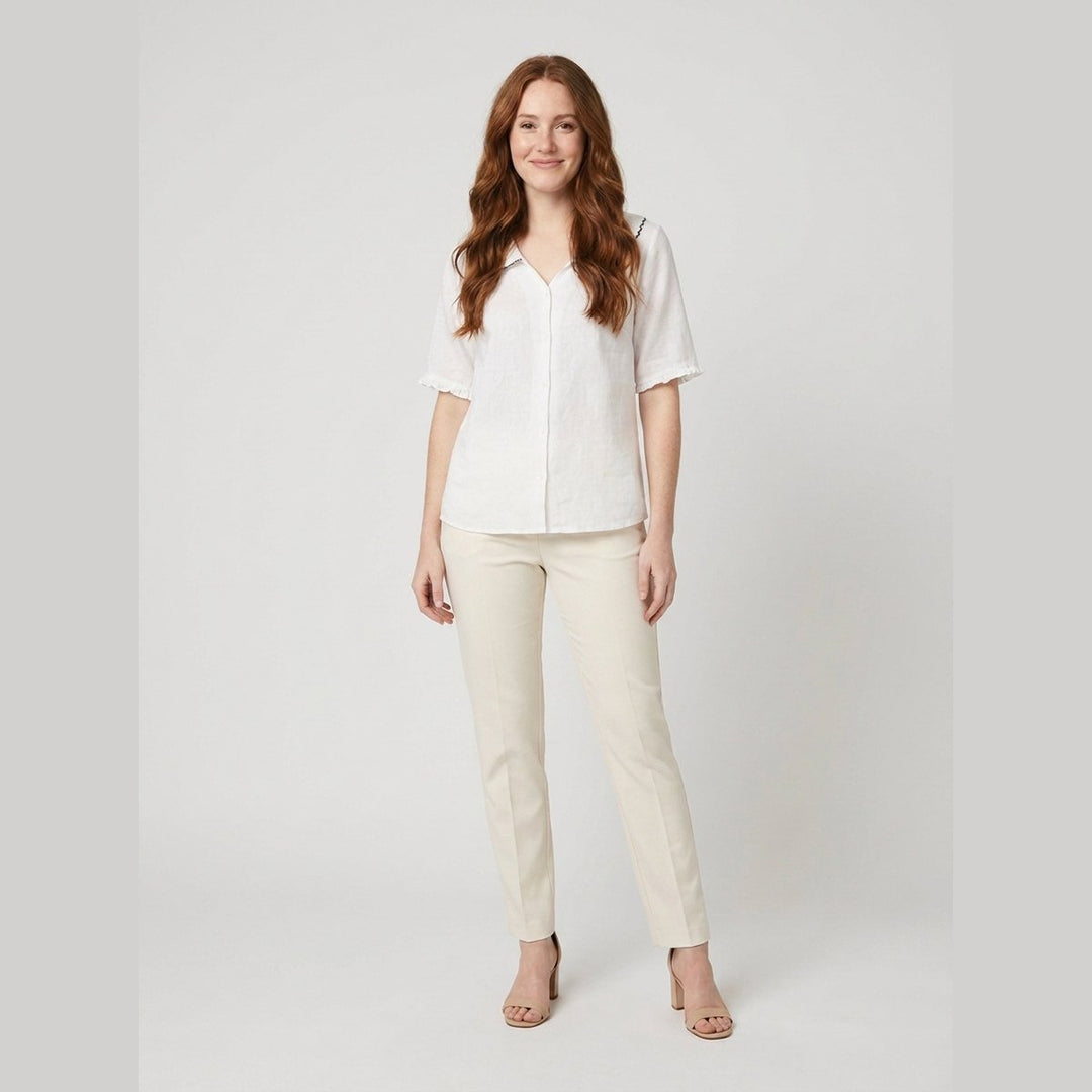 Cleo cotton-linen blouse cloud white on model