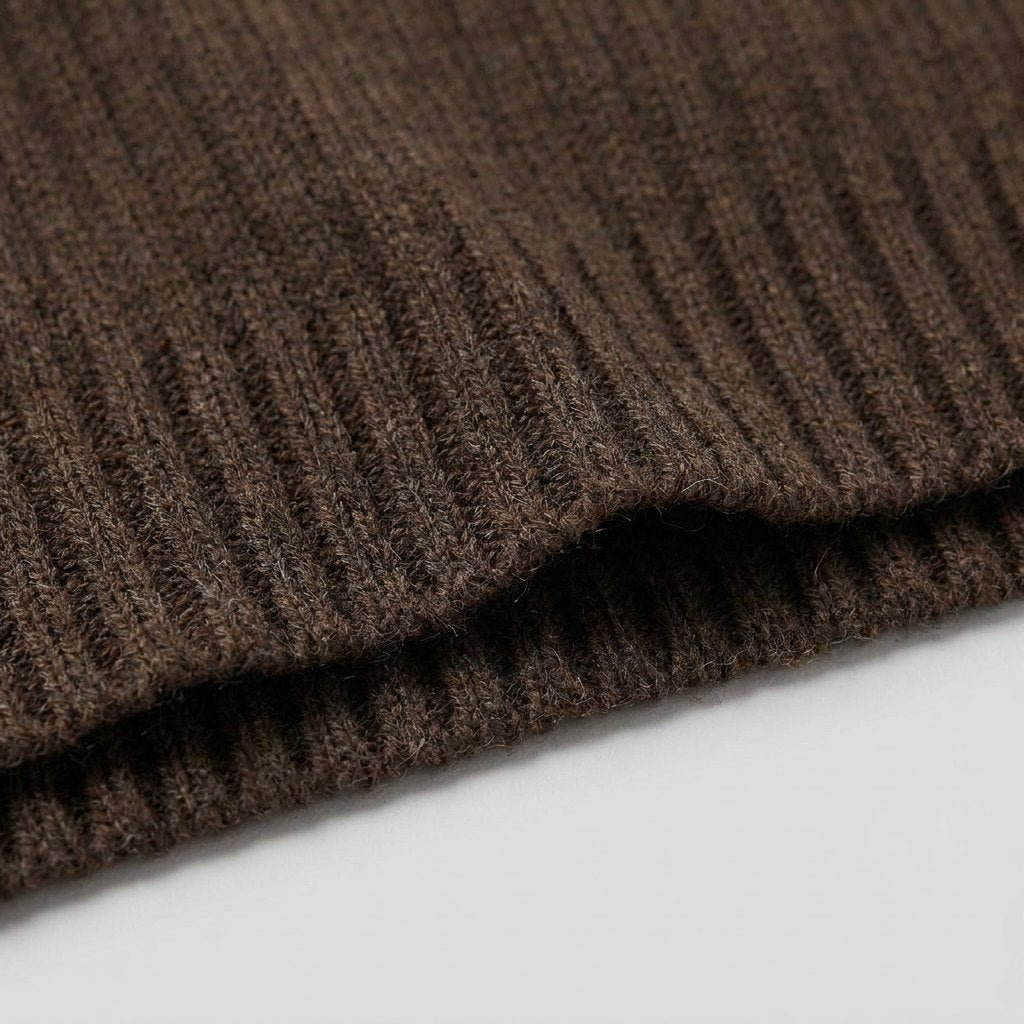 Coco crop tank fabric close-up