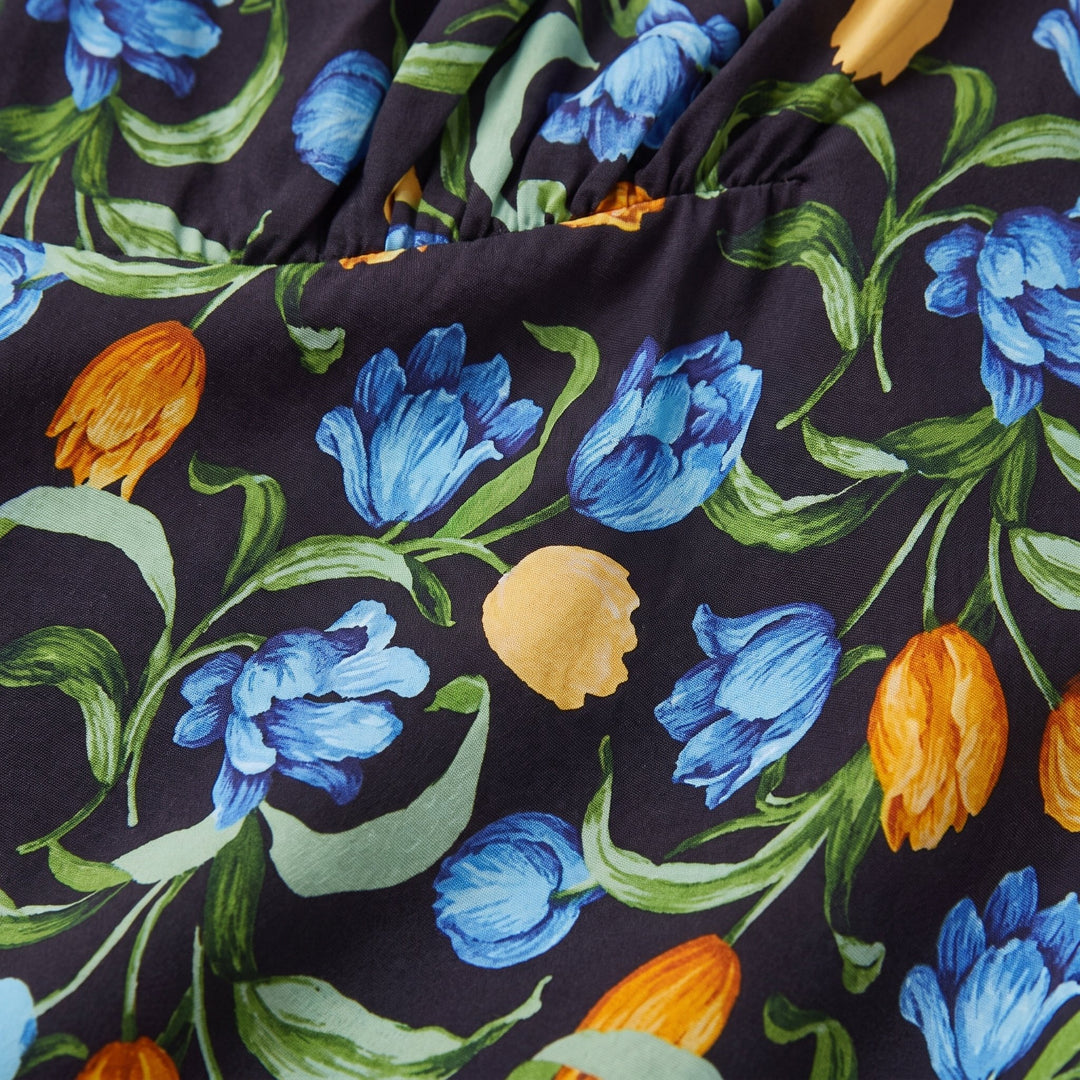 Ivy navy tulip print fabric close-up