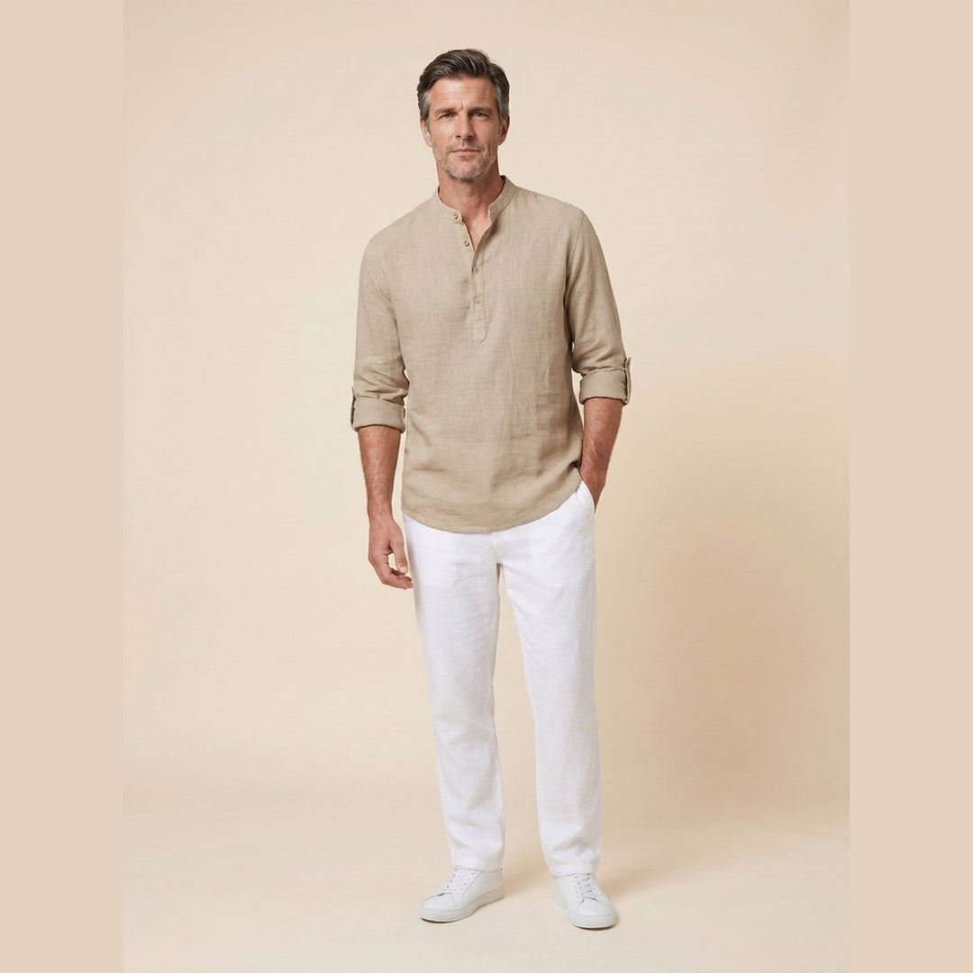 Leon Linen Shirt Sandy Beige on model