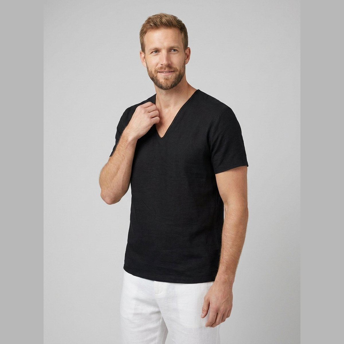 Liam mens linen V-neck T-shirt black