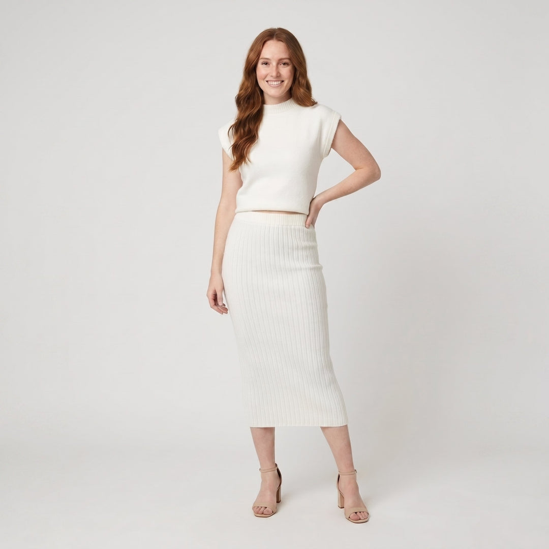 Maratea white rib knit set on model