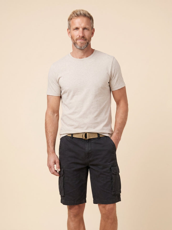 Maverick men's cargo shorts black, second front pose