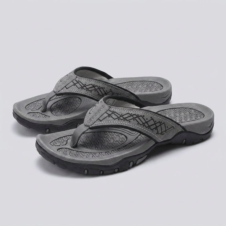 Maverick mens flip flops gray