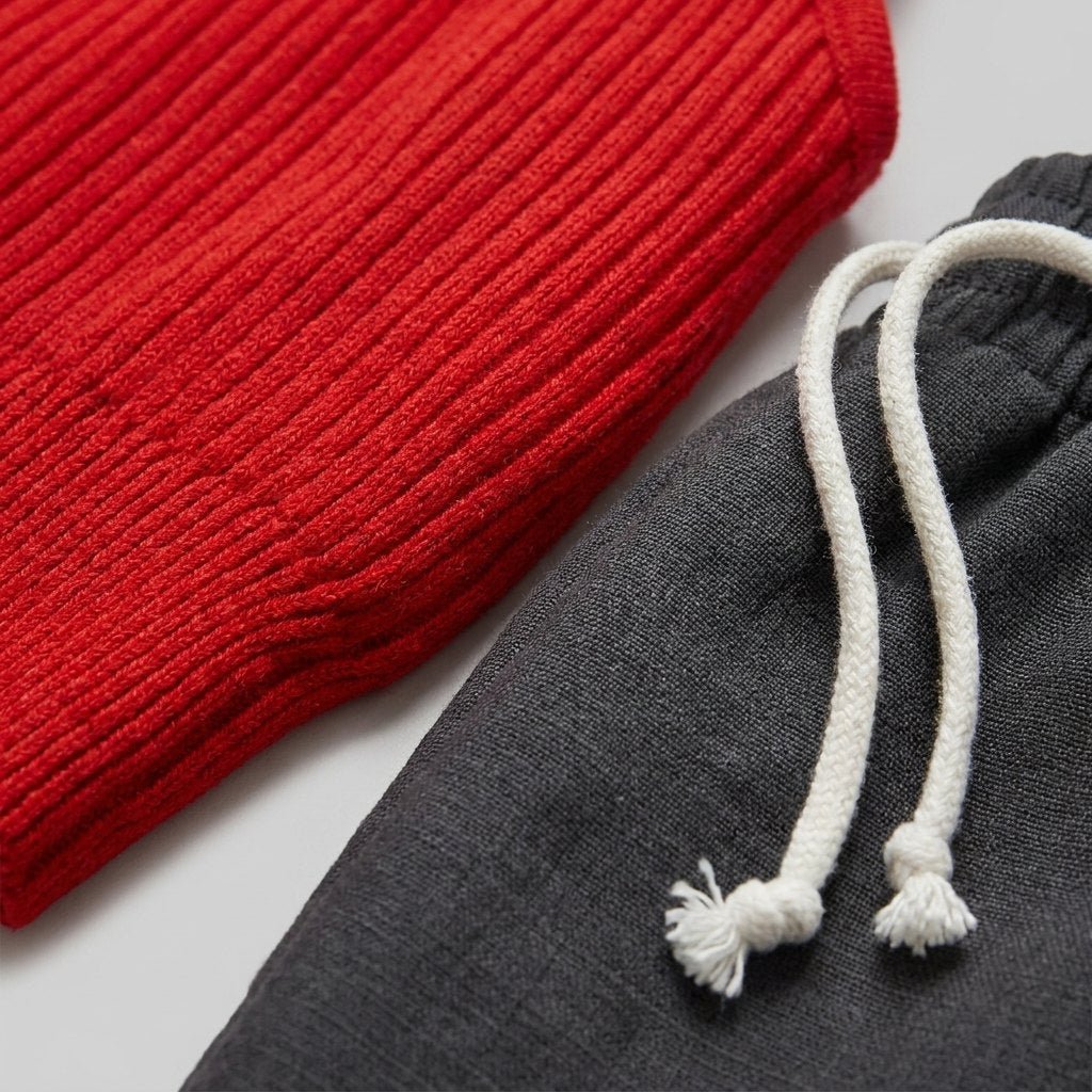 Mira ribbed knit fabric close up
