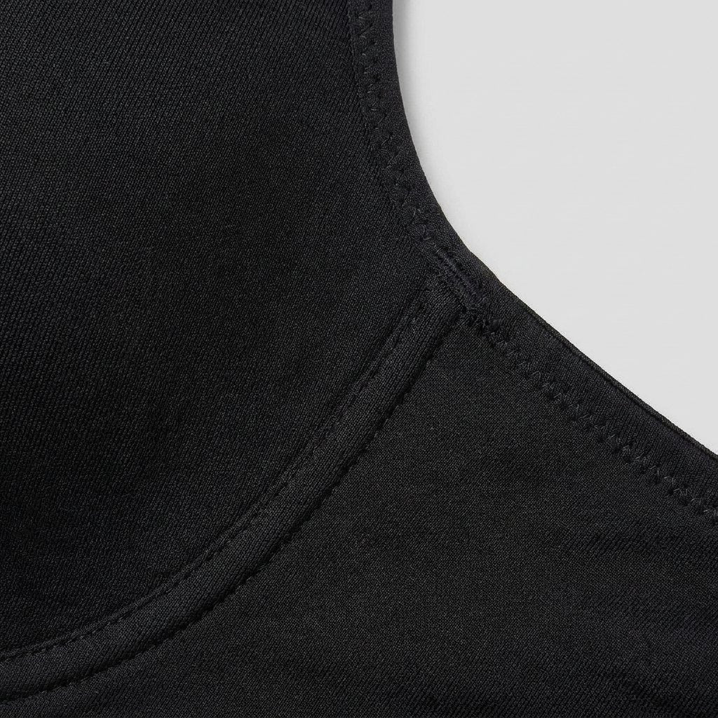 Noemie minimizer bra, cooling fabric close-up