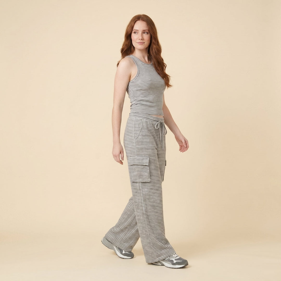 Nolwenn grey tank and midi skirt set, side view on model