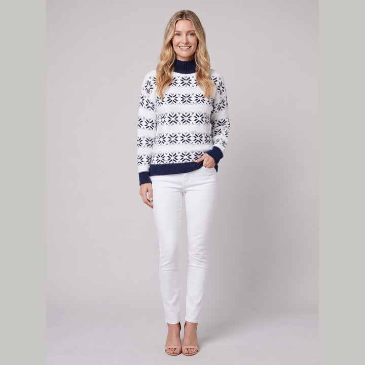 Nordic snowflake sweater blue on model