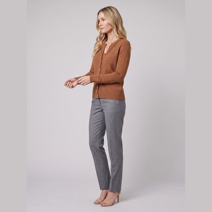 Nordique knit top brown on model