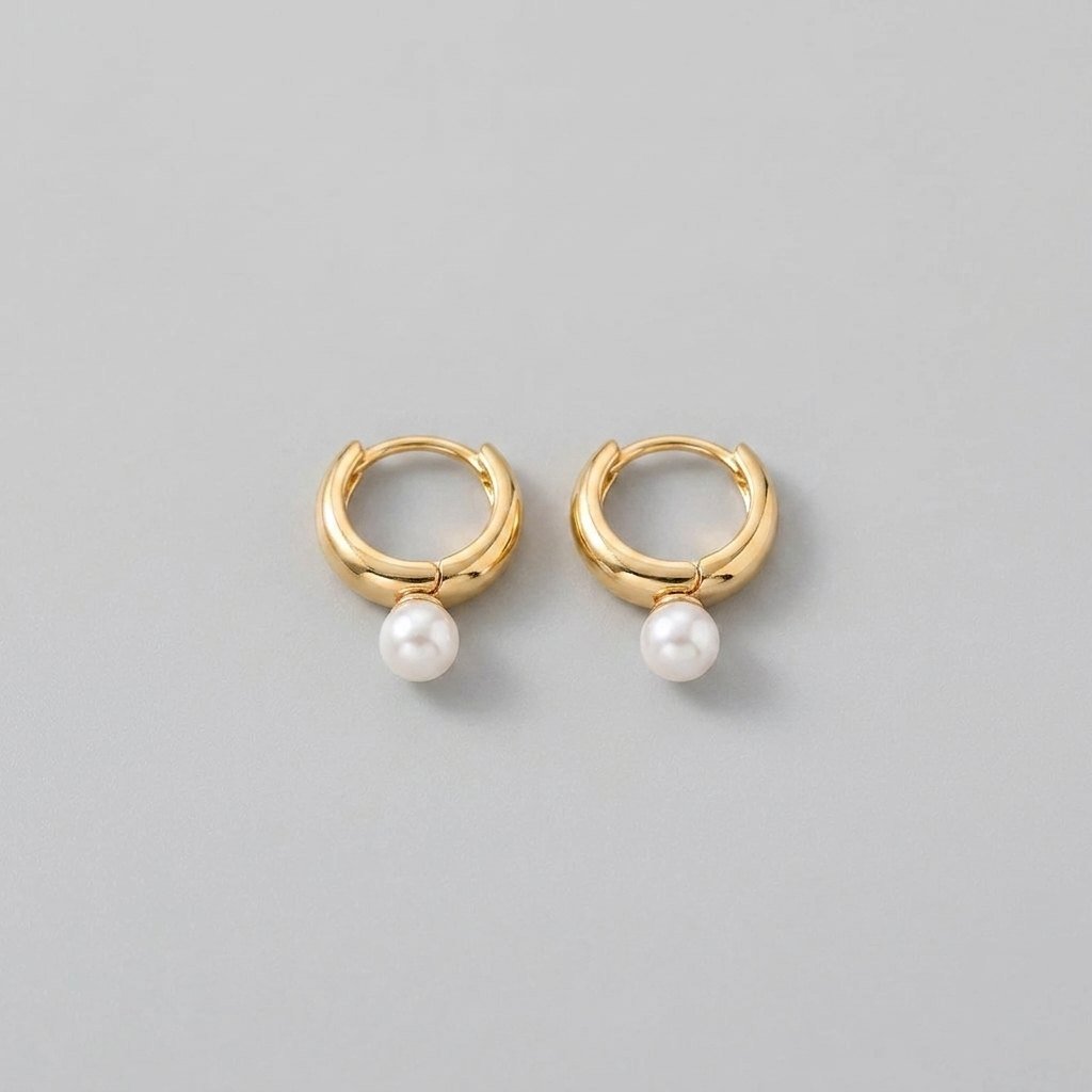 Oralie small gold pearl hoop earrings