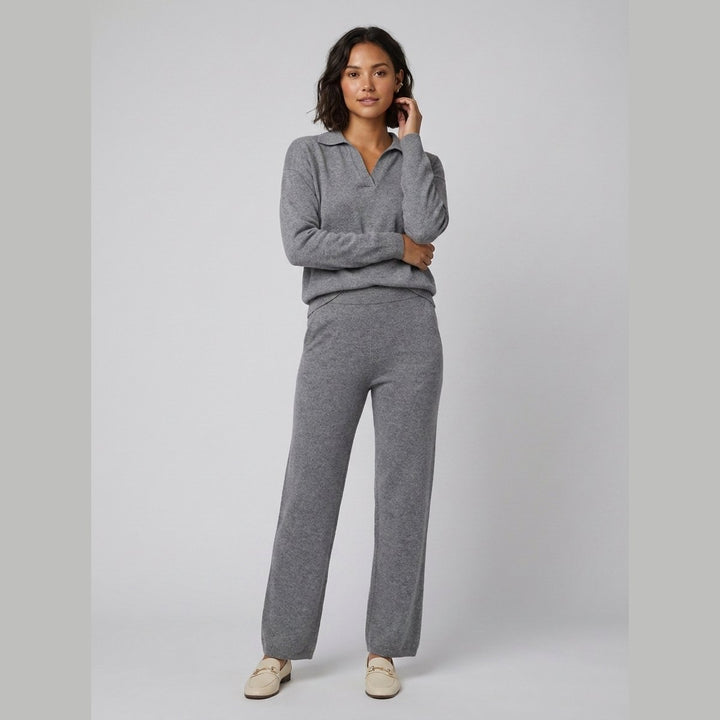 Panda knit two-piece set gray on model