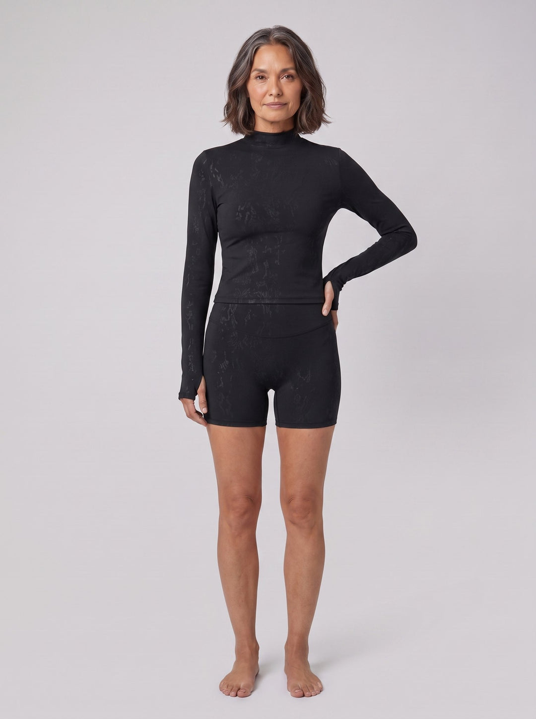 Salutation Stretch Set black activewear two-piece front