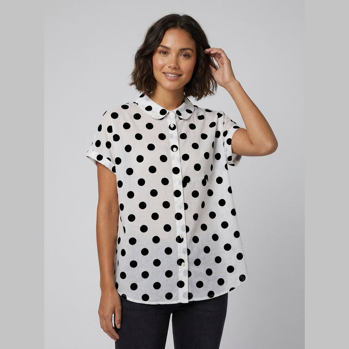 Sola blouse Peter Pan collar white polka dots