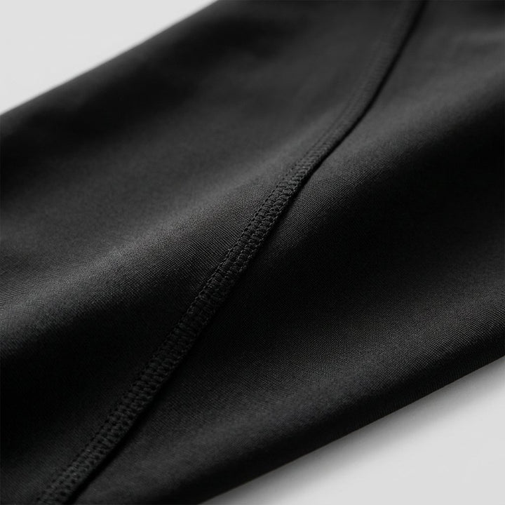 Svelte one-piece swimsuit fabric detail