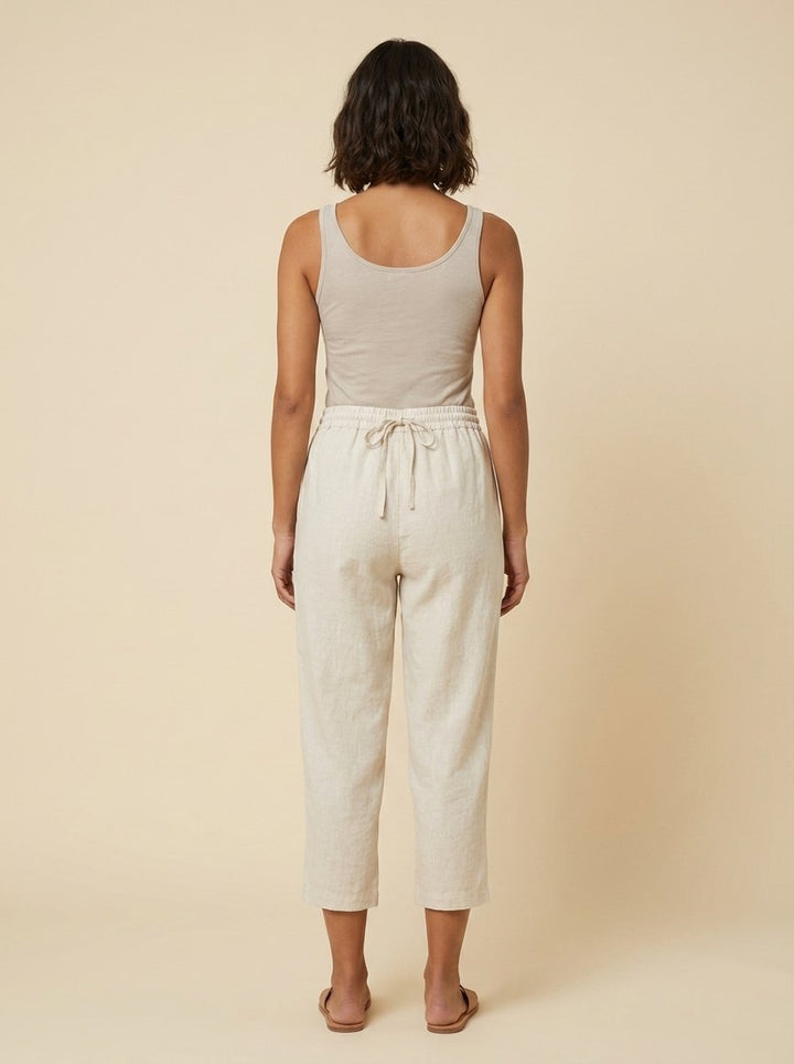 Talia linen capri pants back