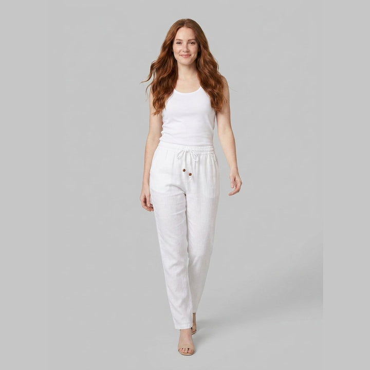 Teddy women's linen pants white on model