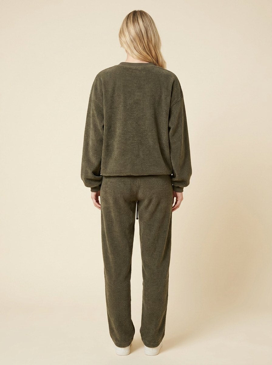 Corduroy-look set, back view showing the dropped shoulders