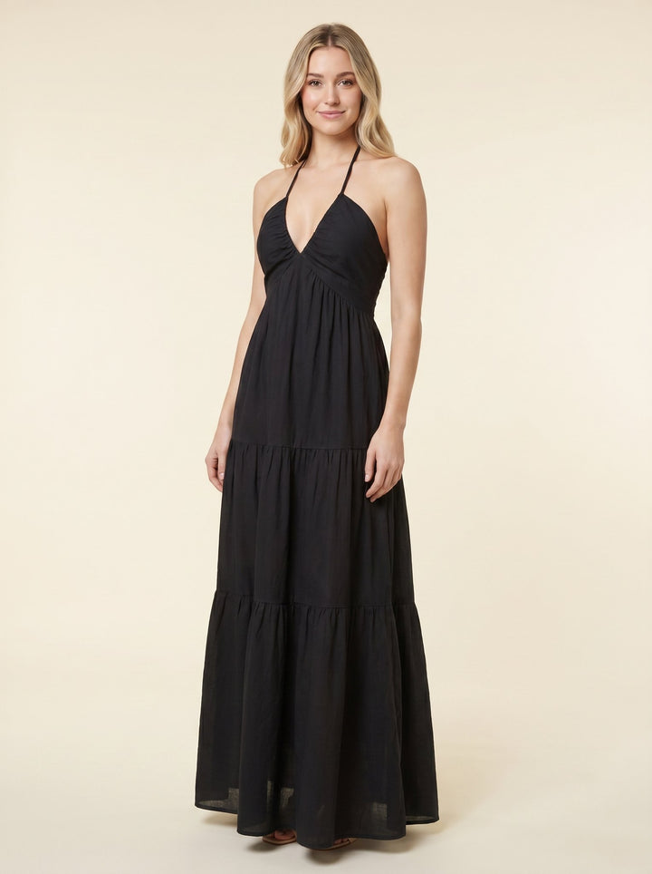 Willa maxi dress black on model