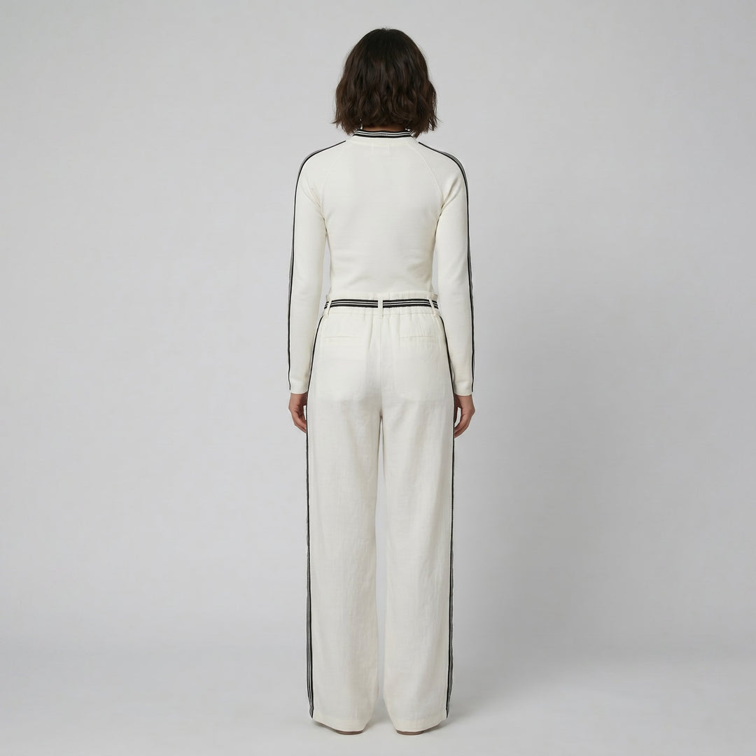 Wina sports set back view