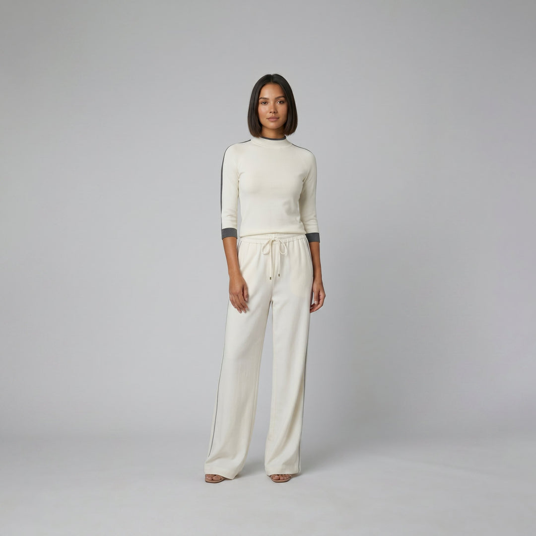 Wina sports set white top on model