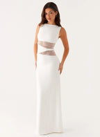 Leni | Fitted maxi dress with subtle cut-outs and laces